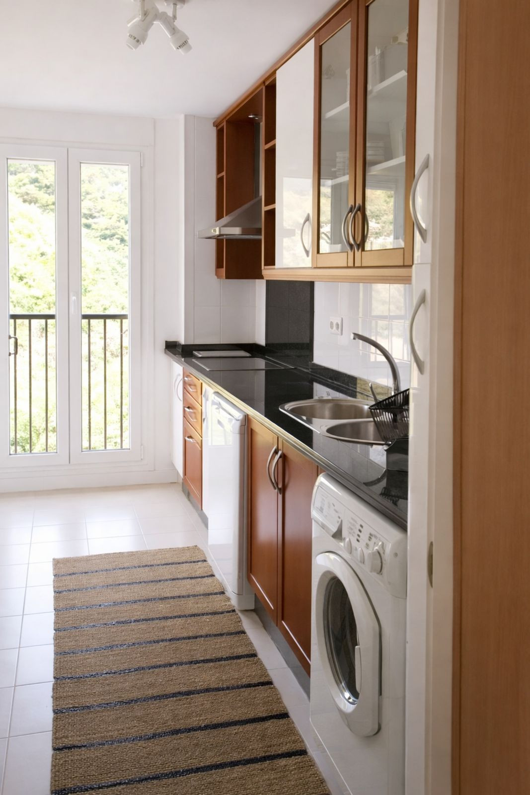 c998512c6706abc2086e8fd5f6680a5b - 24