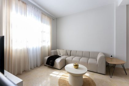 c9bd603023f0f96a3062041cc3412da1 - 18