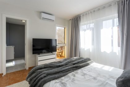 c9bd603023f0f96a3062041cc3412da1 - 29