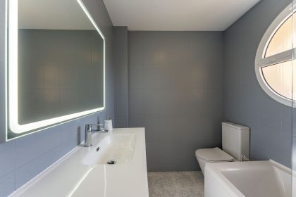 c9bd603023f0f96a3062041cc3412da1 - 32