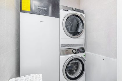 c9d148f1830fcaa49e1bcd28c4ca6f44 - 20