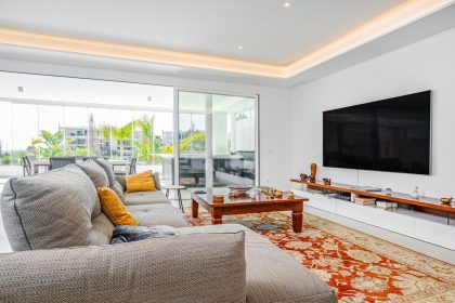 c9d148f1830fcaa49e1bcd28c4ca6f44 - 35