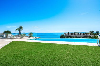 c9d148f1830fcaa49e1bcd28c4ca6f44 - 42