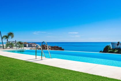 c9d148f1830fcaa49e1bcd28c4ca6f44 - 43