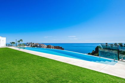 c9d148f1830fcaa49e1bcd28c4ca6f44 - 44