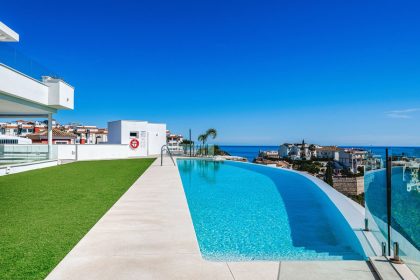 c9d148f1830fcaa49e1bcd28c4ca6f44 - 45