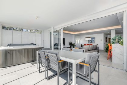 c9d148f1830fcaa49e1bcd28c4ca6f44 - 8