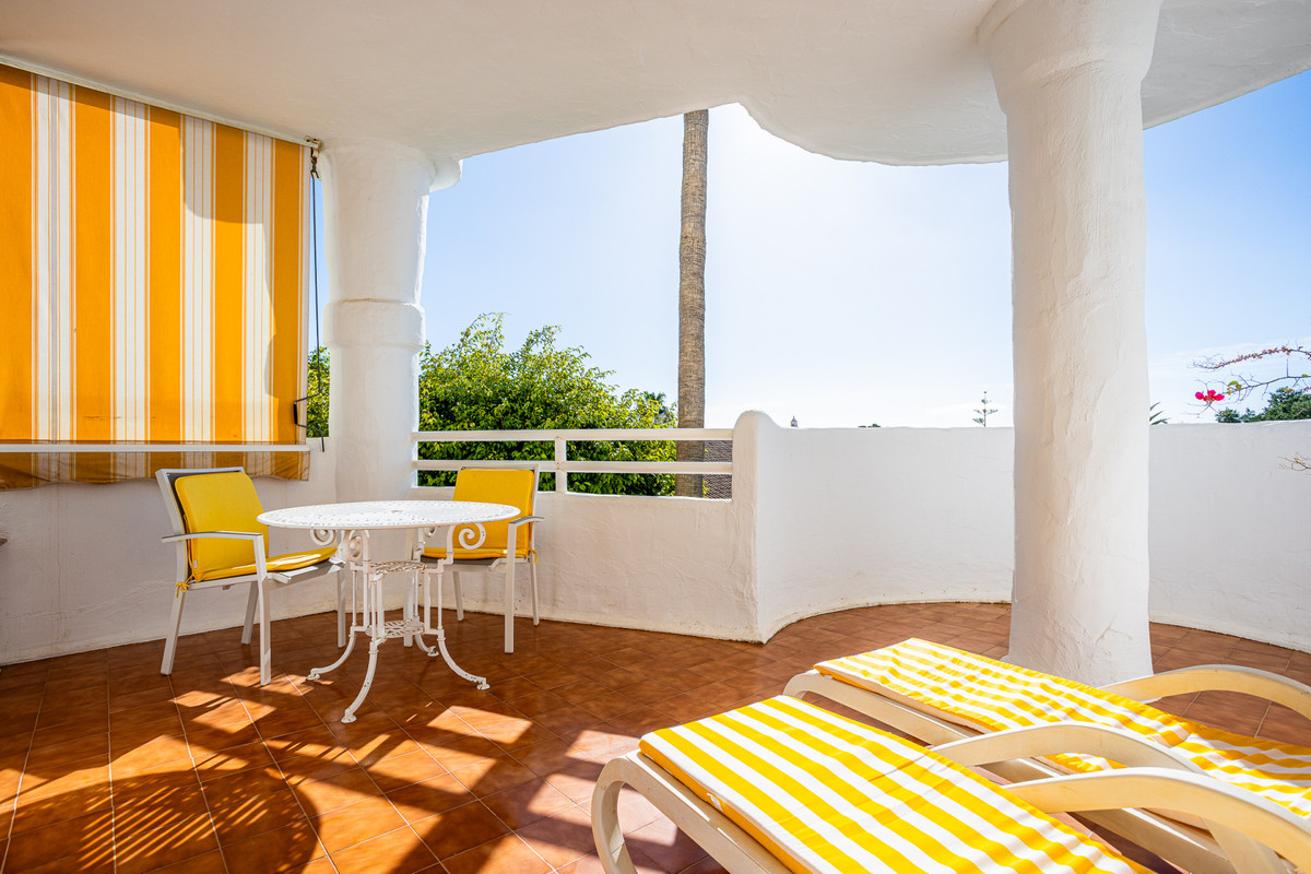 ca11438070be0dce56ab7e5d14e5c5fd - 10