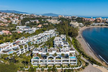 ca11ca46907b1d7721d90244fa4e6a80 - 30