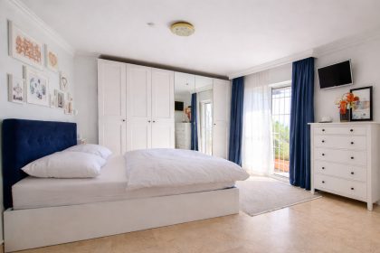 ca44e776b9c582b0d15a60e0c67c4cd2 - 22