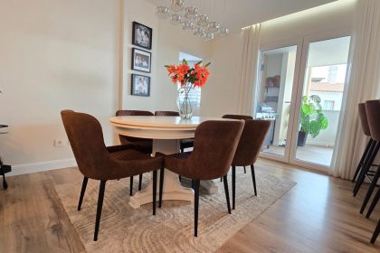 cae542792d8b09d99b55816650aa4100 - 19