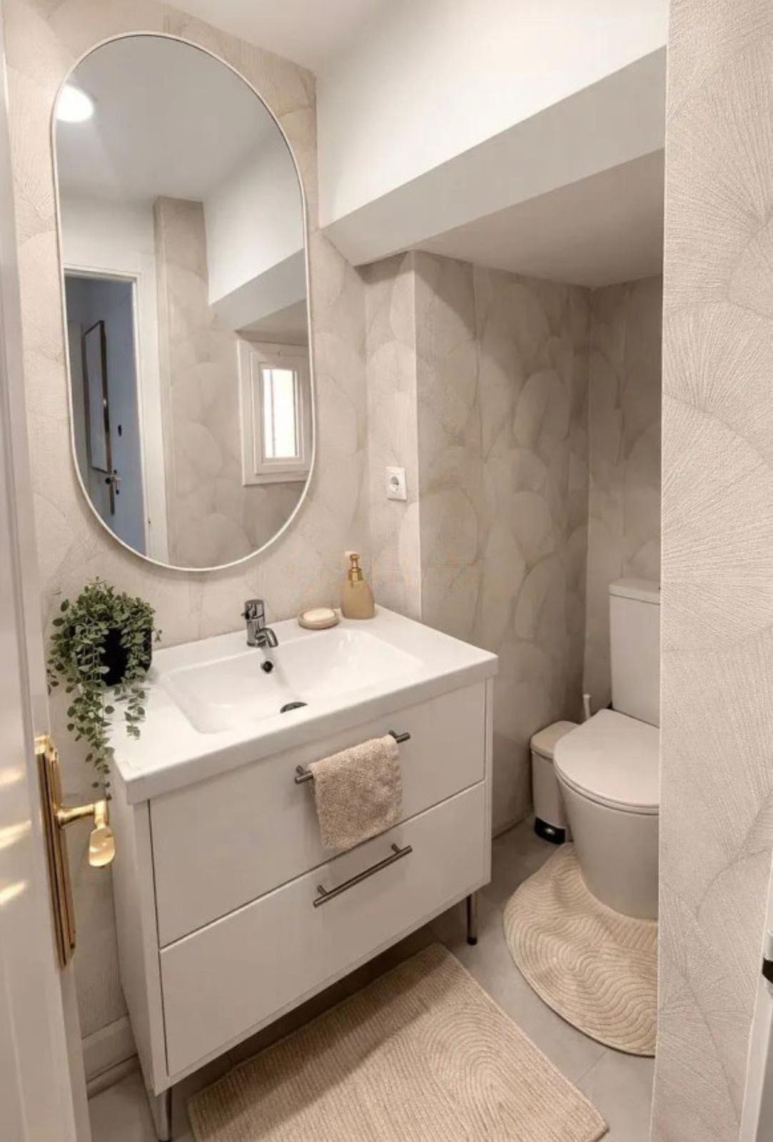 cae567a621232874d823ece201bff4b9 - 12