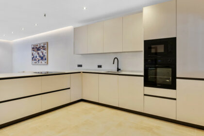 caf556ec0b8af8b2f13ae8a660f9efbd - 28