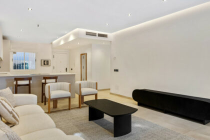 caf556ec0b8af8b2f13ae8a660f9efbd - 31