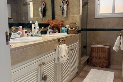 cb0c03bb9ec038e60cad13d0f10c12b0 - 14