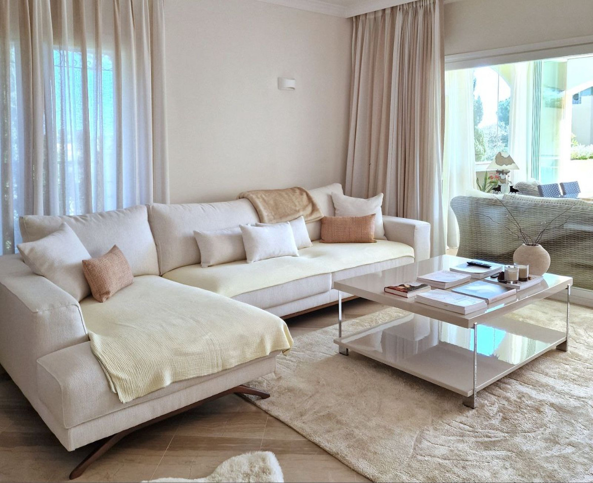 cb0c03bb9ec038e60cad13d0f10c12b0 - 3