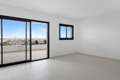 cb250bb04ababbb77db70c7a8a0f7b33 - 10