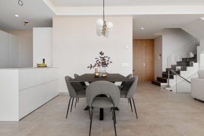 cb4aa1c2ad956267b061439f245783ea - 10