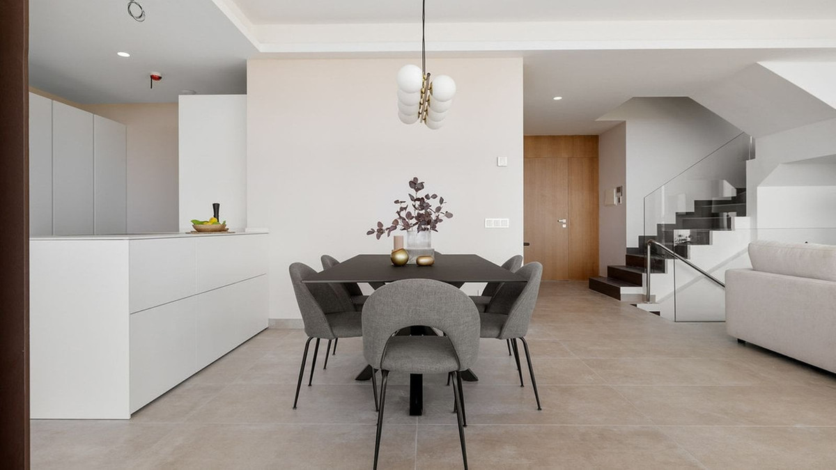 cb4aa1c2ad956267b061439f245783ea - 10