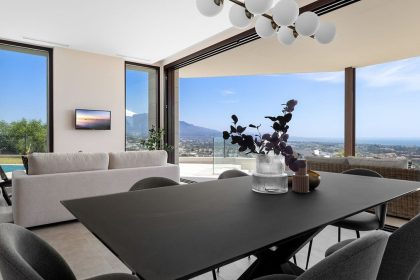 cb4aa1c2ad956267b061439f245783ea - 11