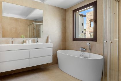 cb4aa1c2ad956267b061439f245783ea - 20