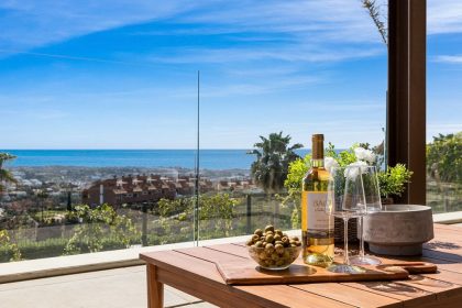 cb4aa1c2ad956267b061439f245783ea - 26