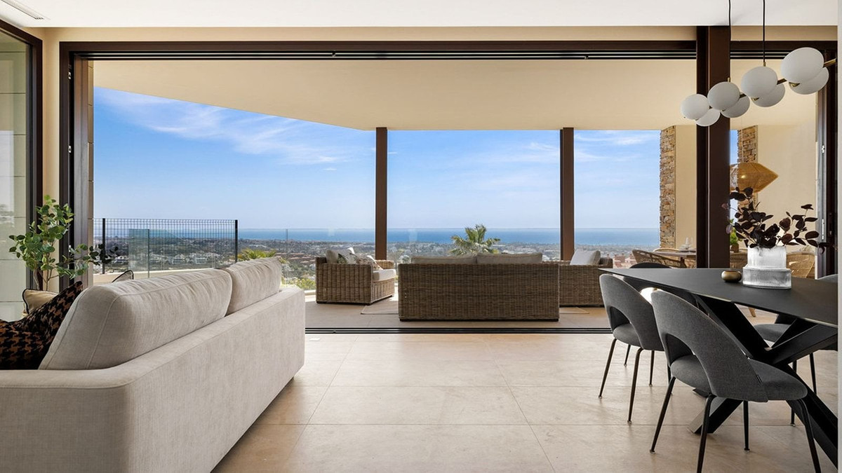 cb4aa1c2ad956267b061439f245783ea - 4