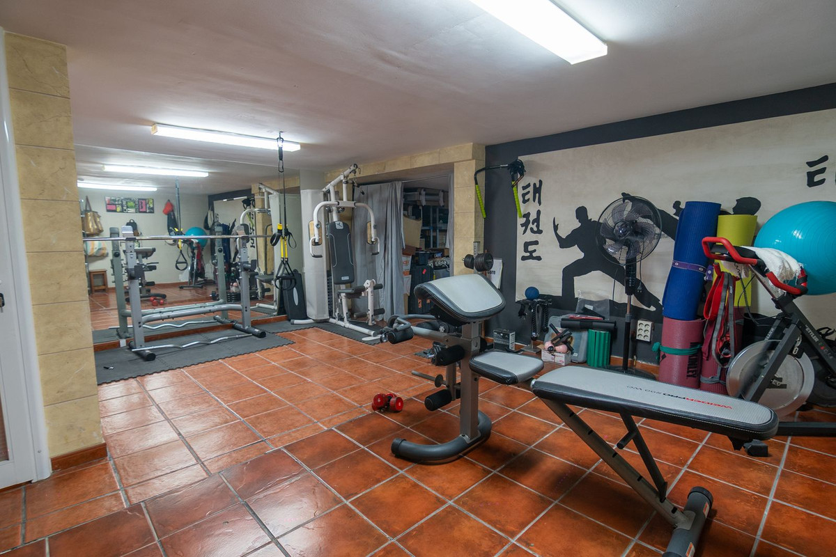 cb4ce16126278e94f5a42db4d1b8dcef - 14