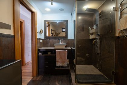 cb4ce16126278e94f5a42db4d1b8dcef - 24