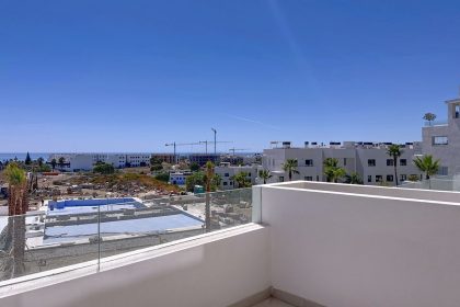 cb627aacaccae5cd12a6ba7f558cab59 - 15