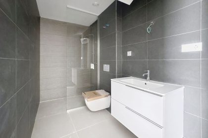 cb627aacaccae5cd12a6ba7f558cab59 - 19