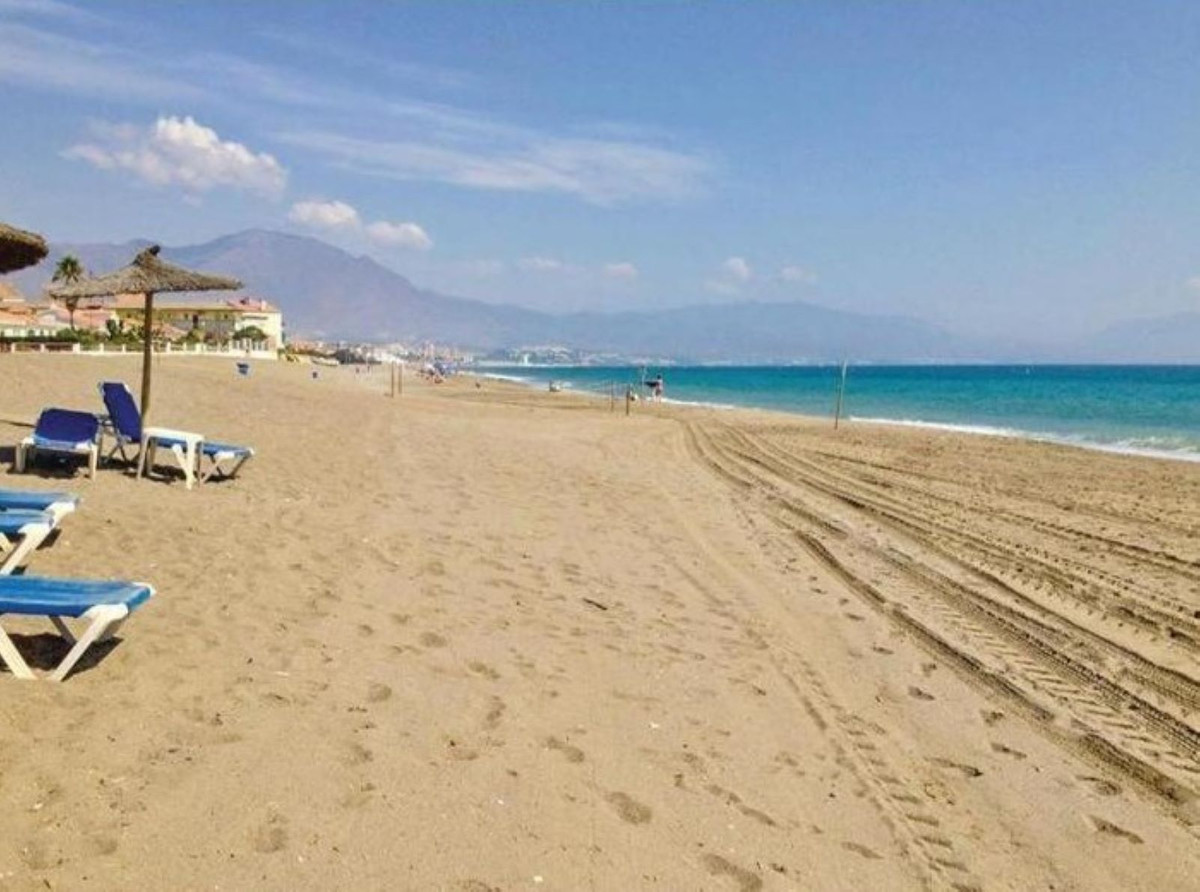 cb750f960c7f68906055e7f585eae1ed - 10