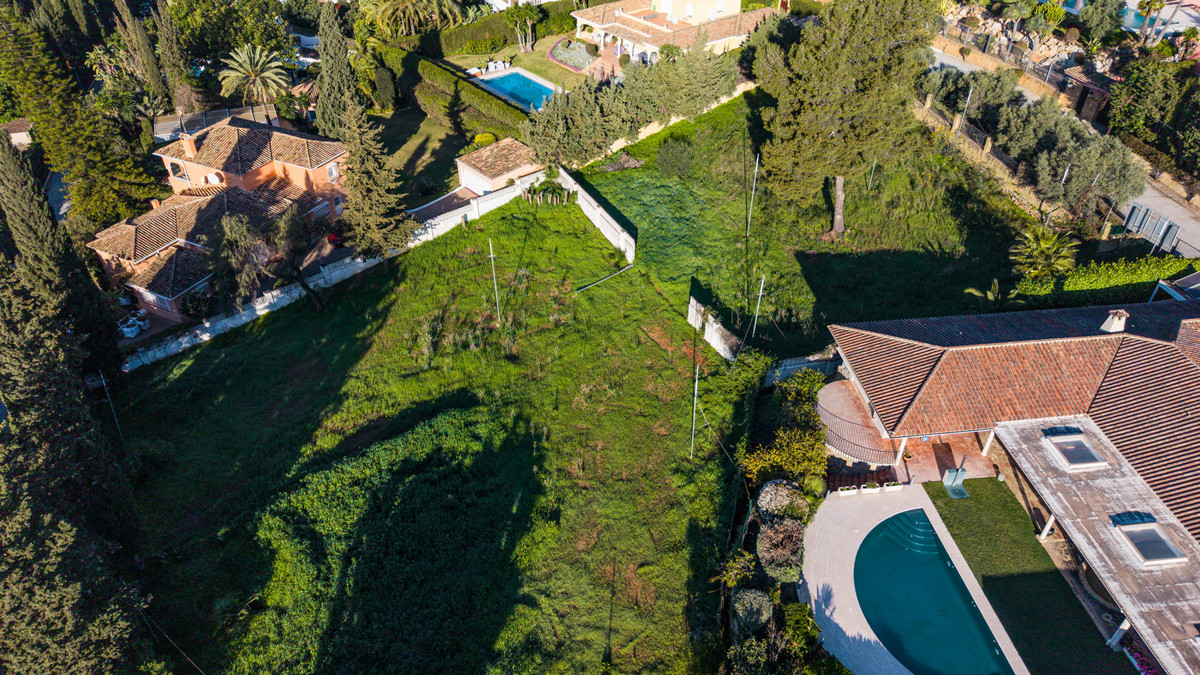 cb9d7b86e20c14daf4ed53c5a2d0d295 - 7