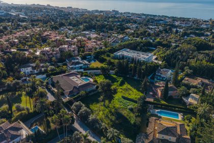 cb9d7b86e20c14daf4ed53c5a2d0d295 - 8