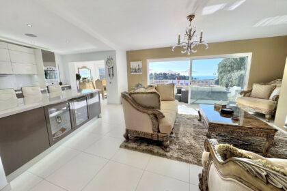 cbb7f4f39e2d4dcf25c9157b515f6353 - 11