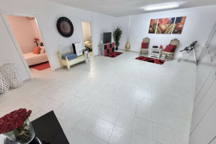 cbb7f4f39e2d4dcf25c9157b515f6353 - 25