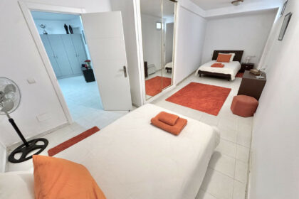 cbb7f4f39e2d4dcf25c9157b515f6353 - 29