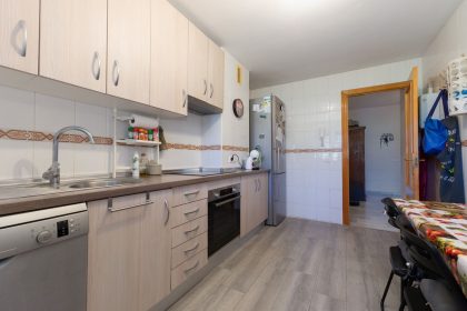 cc0a37f16f0e9cb57b40373bade9acd1 - 2