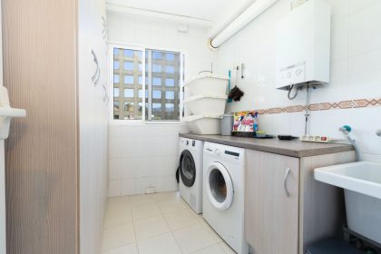 cc0a37f16f0e9cb57b40373bade9acd1 - 3