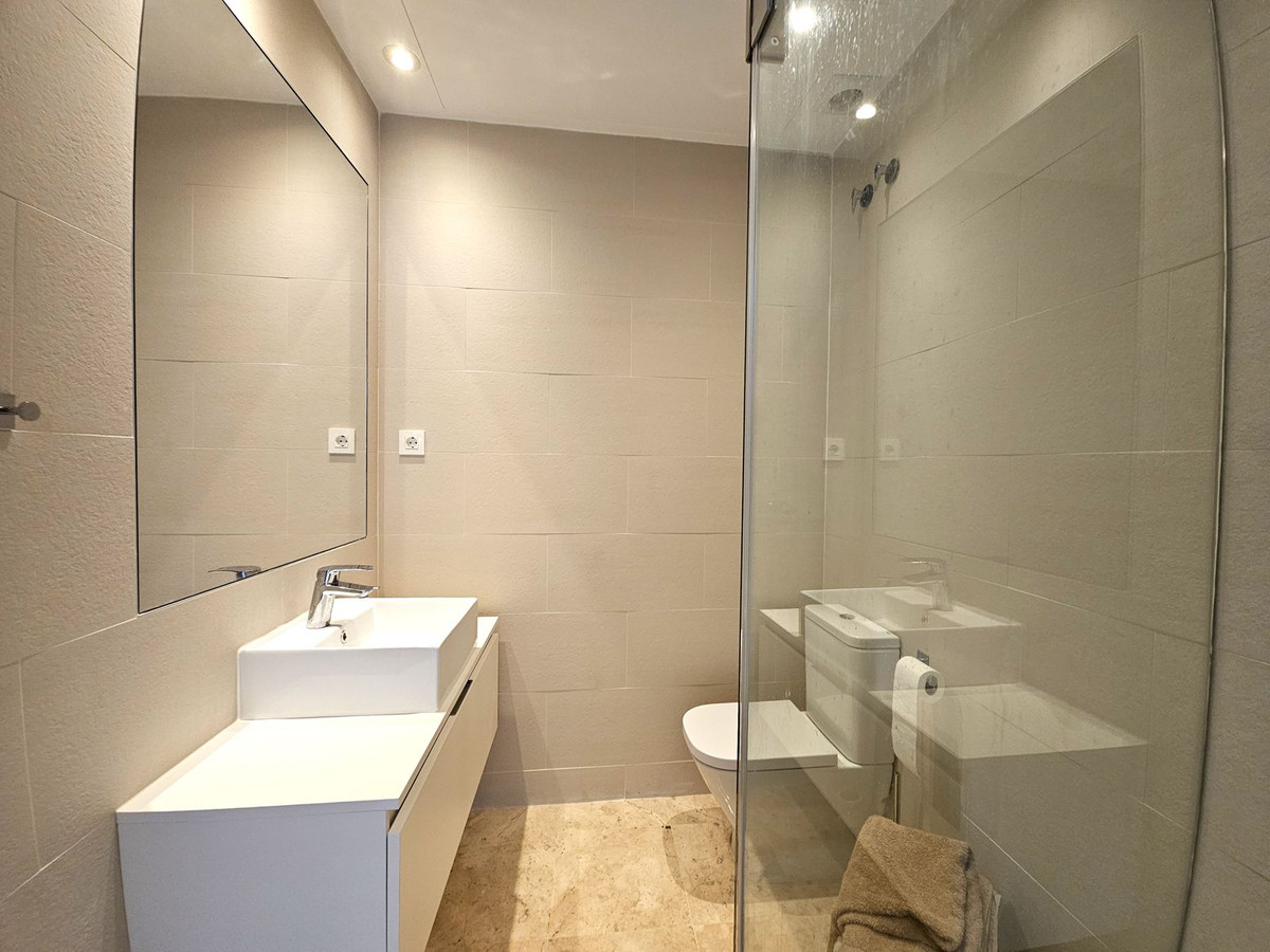 cc158df9154391bededdd1e8dc968ecc - 10