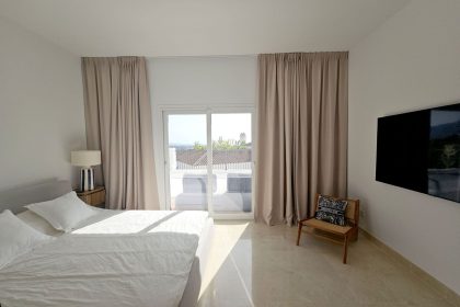 cc158df9154391bededdd1e8dc968ecc - 13