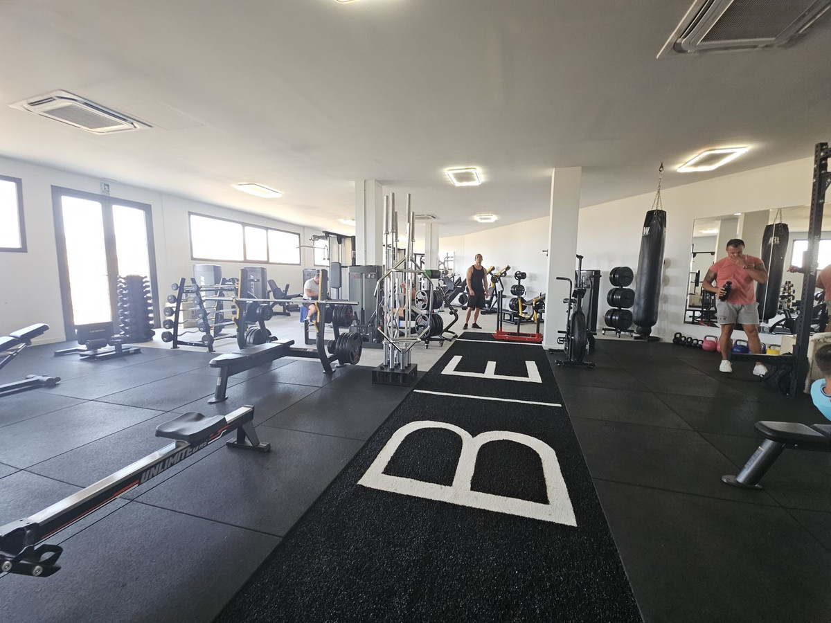 cc158df9154391bededdd1e8dc968ecc - 16