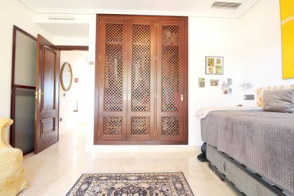 cc1ae8e1ed79adc2454397237116aff5 - 12