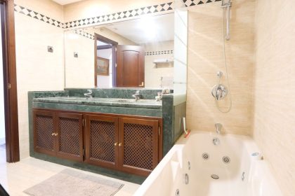 cc1ae8e1ed79adc2454397237116aff5 - 8