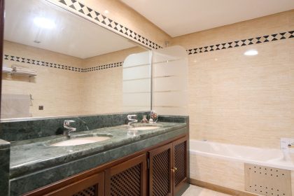 cc1ae8e1ed79adc2454397237116aff5 - 9