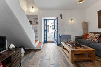 ccb5b3019adfeccb9379d29255d1e284 - 4