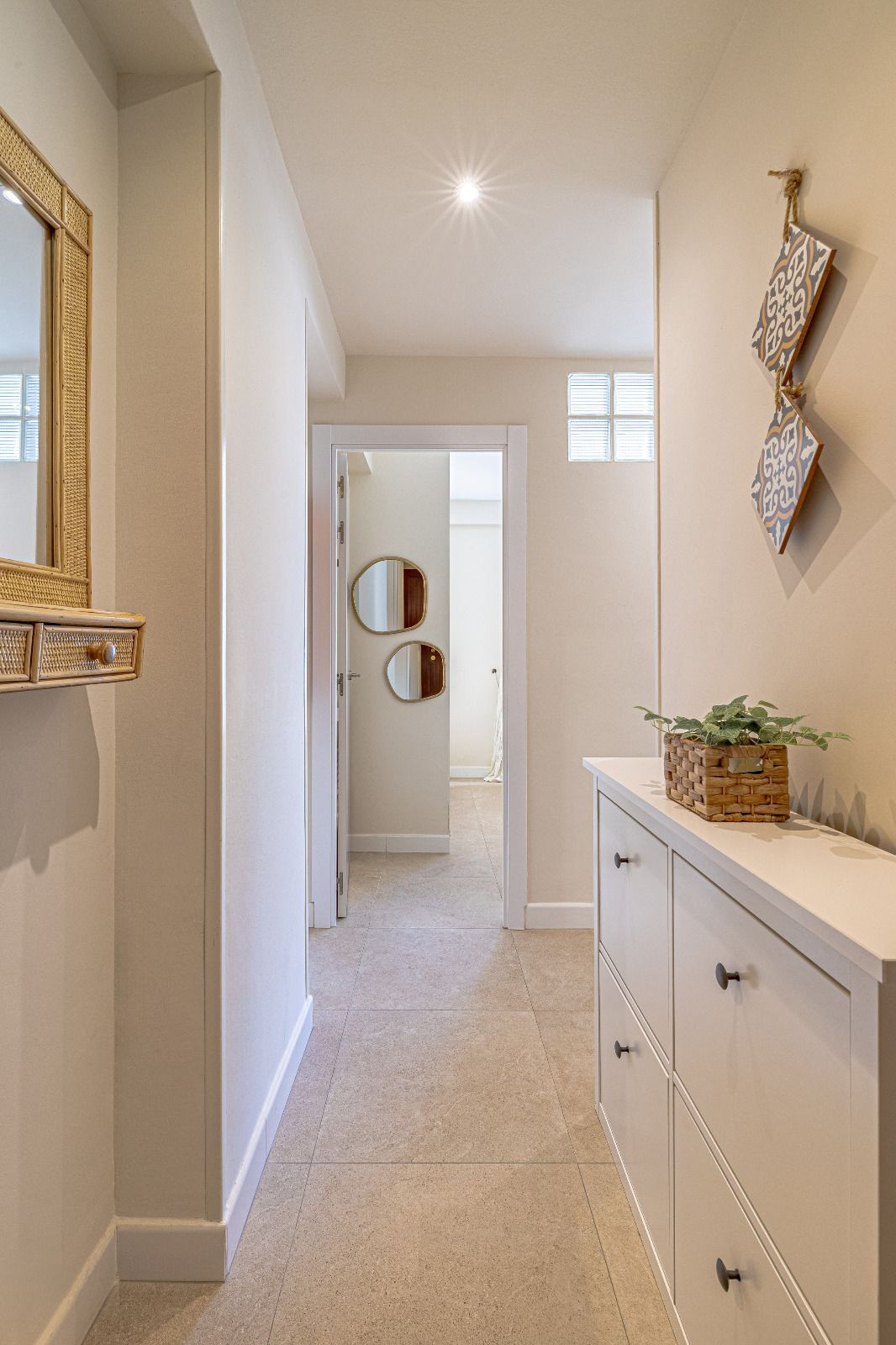 cccabb85058ea12b3a7d3cefa5d82f8d - 9