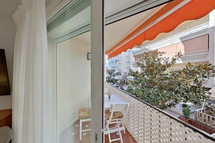 cda318c33a2785bc5404cc644833c6eb - 12