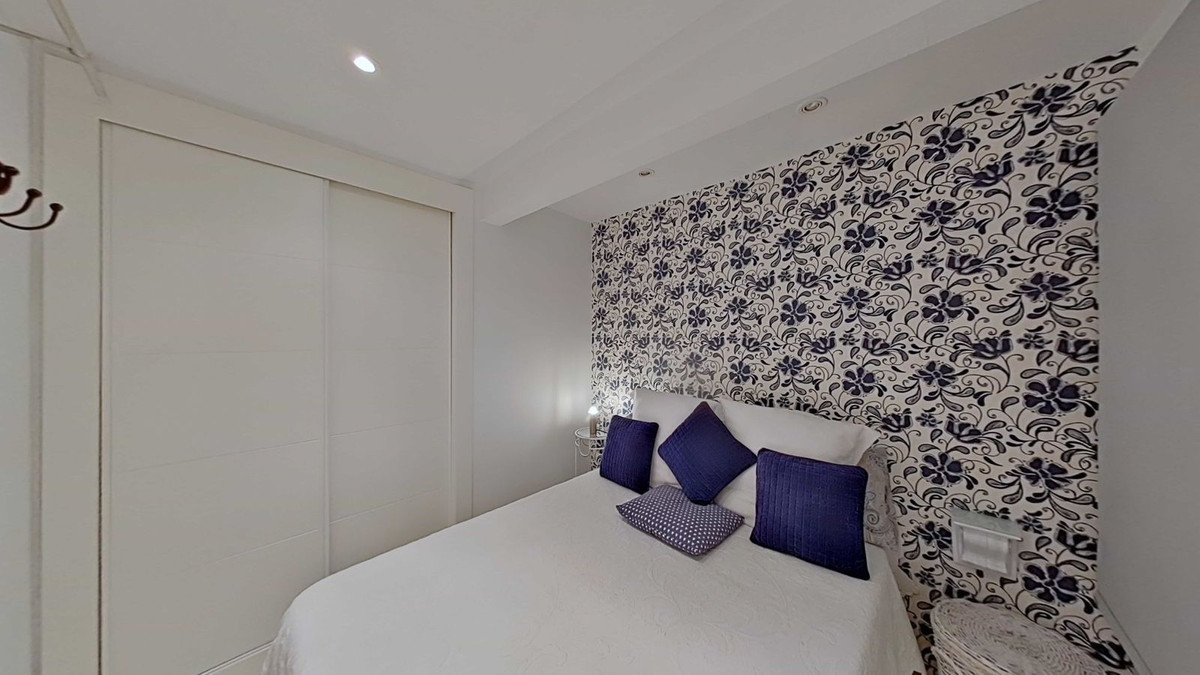 cda318c33a2785bc5404cc644833c6eb - 22