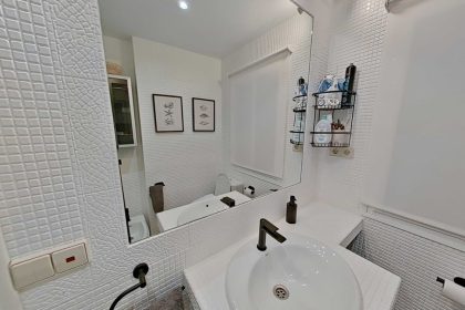 cda318c33a2785bc5404cc644833c6eb - 23